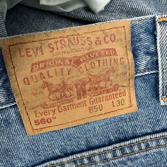 Levis 560 Mens Loose Fit Tapered Leg Jeans W50 L30 Denim - Picture 3 of 5